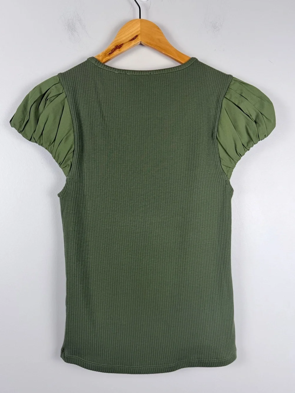 J. Crew Vintage rib T-shirt with cotton poplin puff sleeves green size small